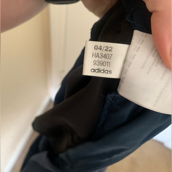 Adidas Women’s Solid Pull-on Golf Pant - Picture 9 of 11